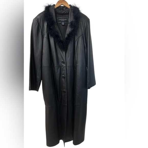 Centigrade Women’s 1X Black Leather Coat Faux Feather Collar and Zipper Pockets